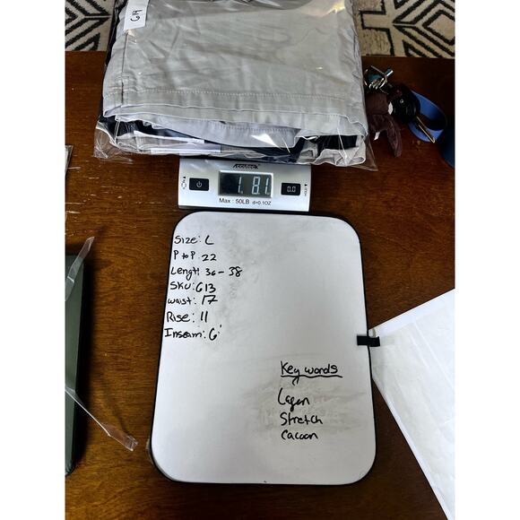 Bundle of 3 New Loft 6" Cotton Women's Shorts Size 8 - Preppy Tan, Grey & Navy - Picture 10 of 10